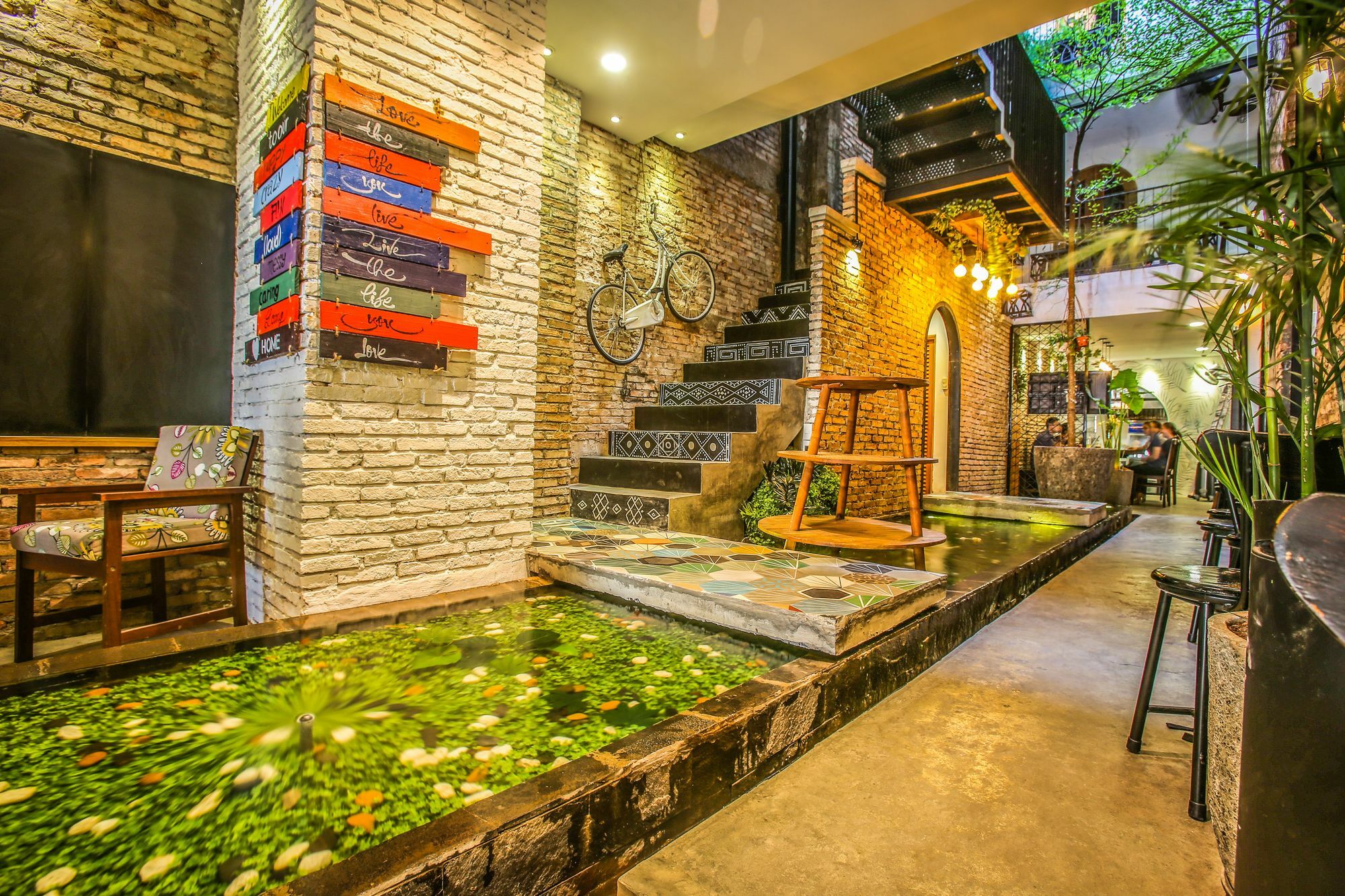 Prei Nokor Hostel Ho Chi Minh City Exterior photo